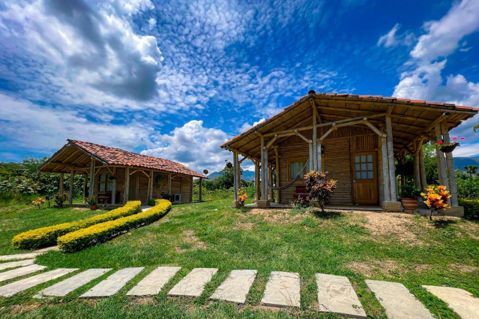 Hotel Campestre Campos Verdes Roldanillo Buitenkant foto